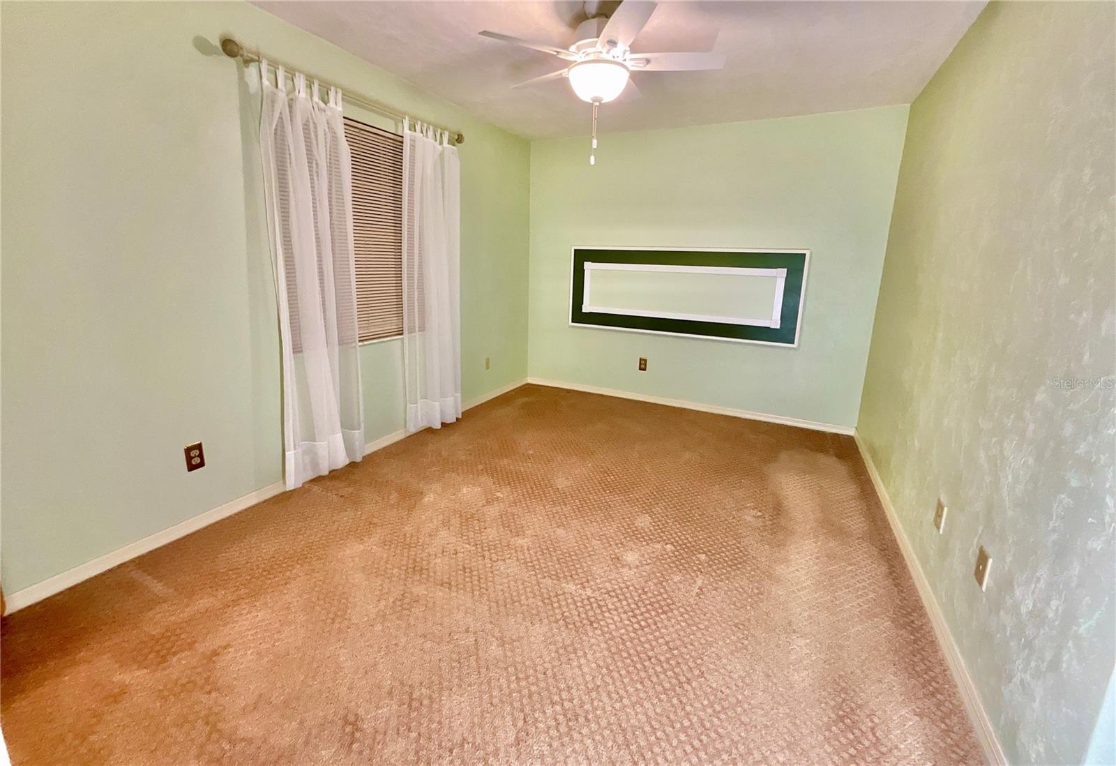 Image 20 of 33 For 6027 Dogwood Lane
