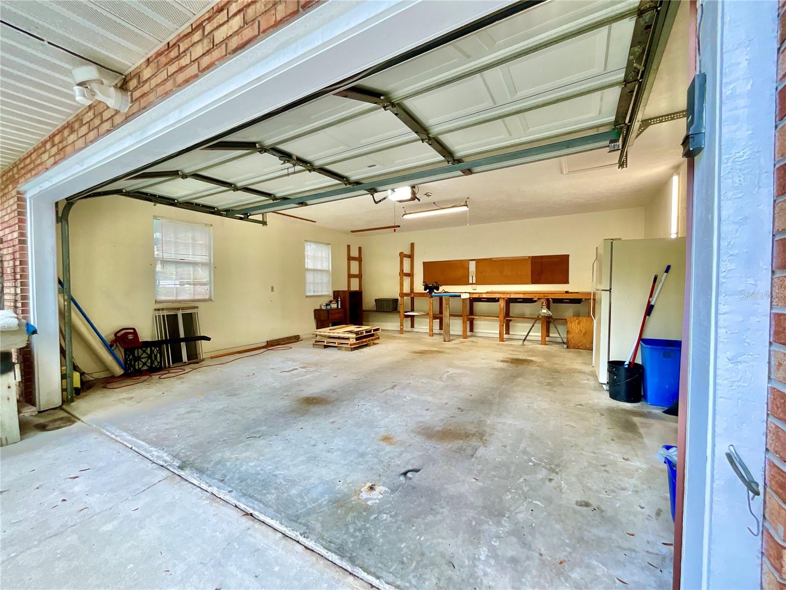 Image 26 of 33 For 6027 Dogwood Lane