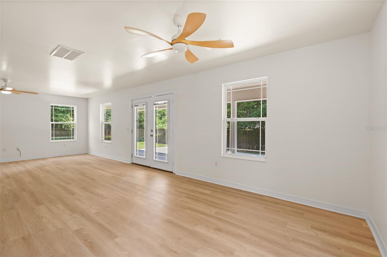 Image 13 of 32 For 416 28th Terrace