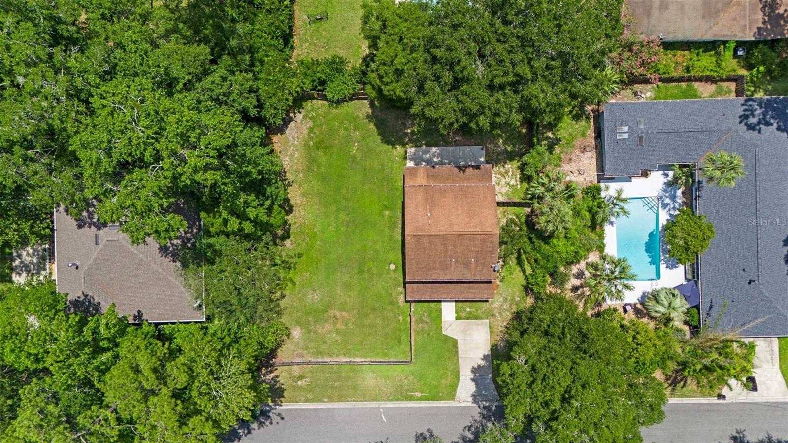 Image 30 of 32 For 416 28th Terrace