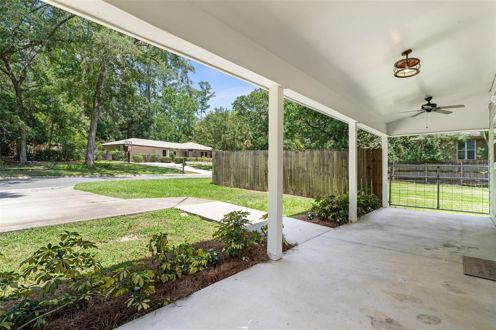 Image 4 of 32 For 416 28th Terrace