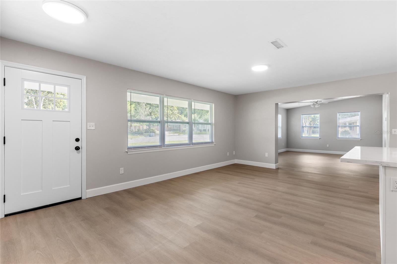Image 2 of 24 For 3237 30th Avenue
