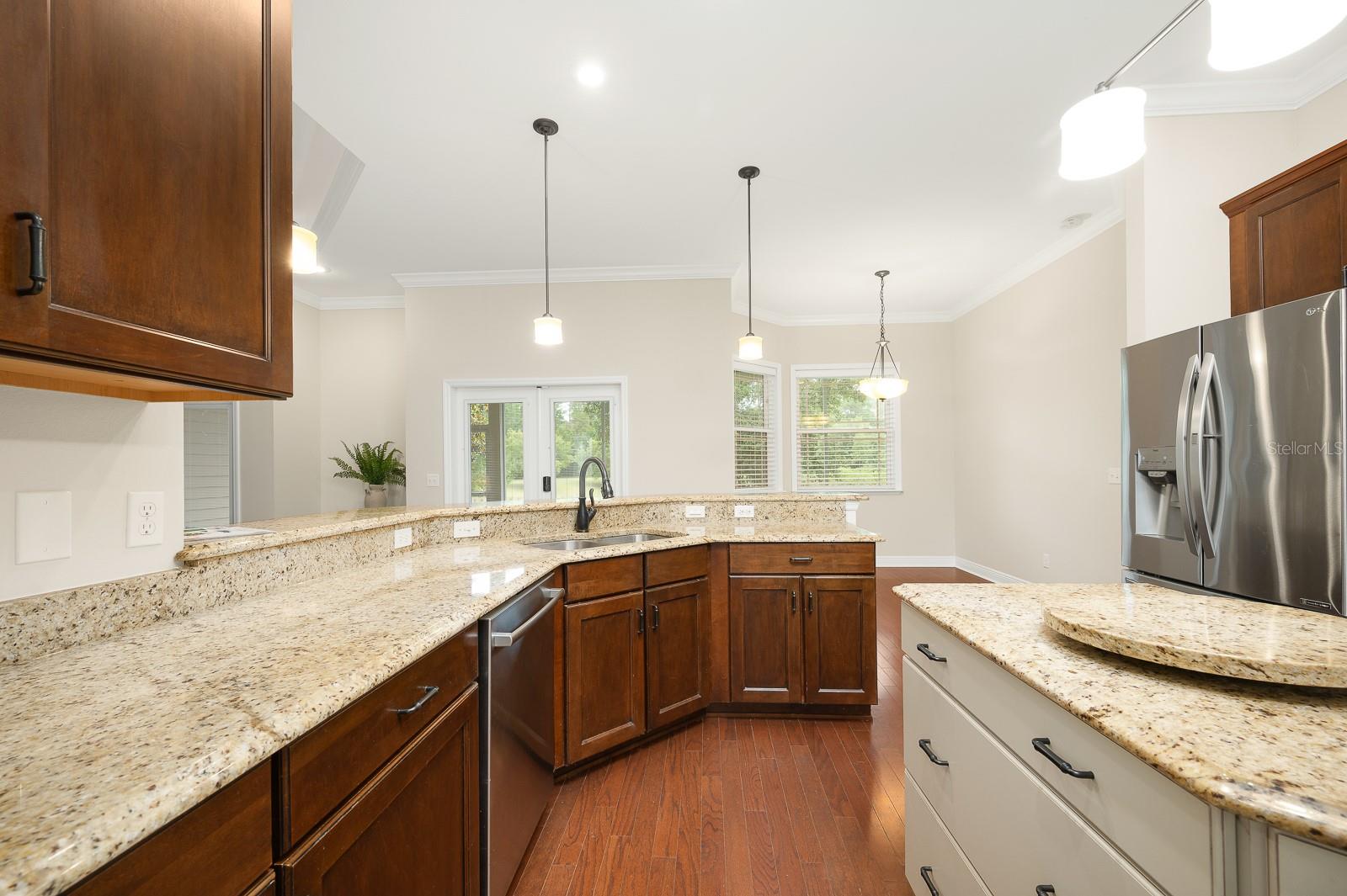 Image 13 of 54 For 8030 74 Lane