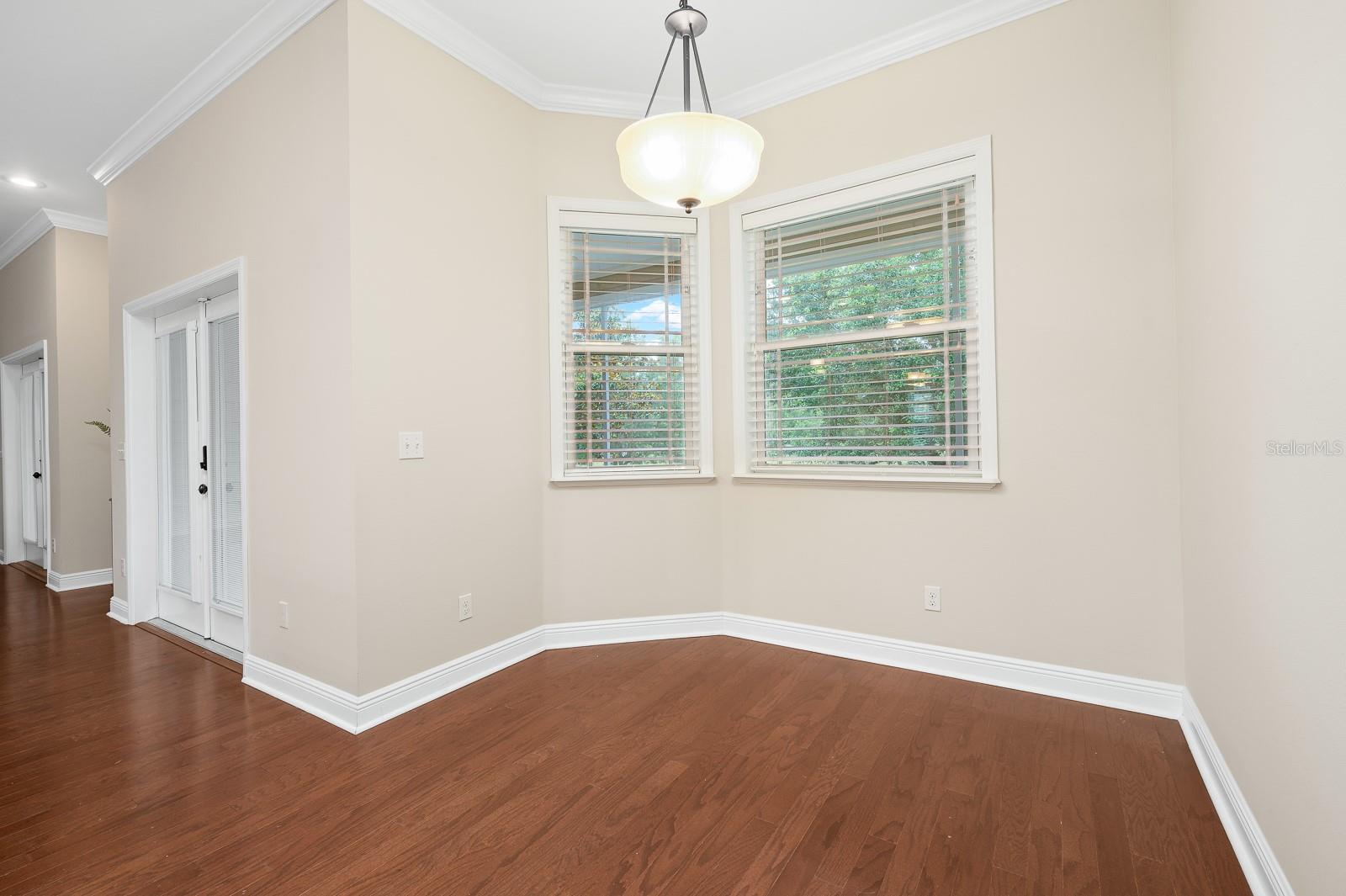 Image 14 of 54 For 8030 74 Lane