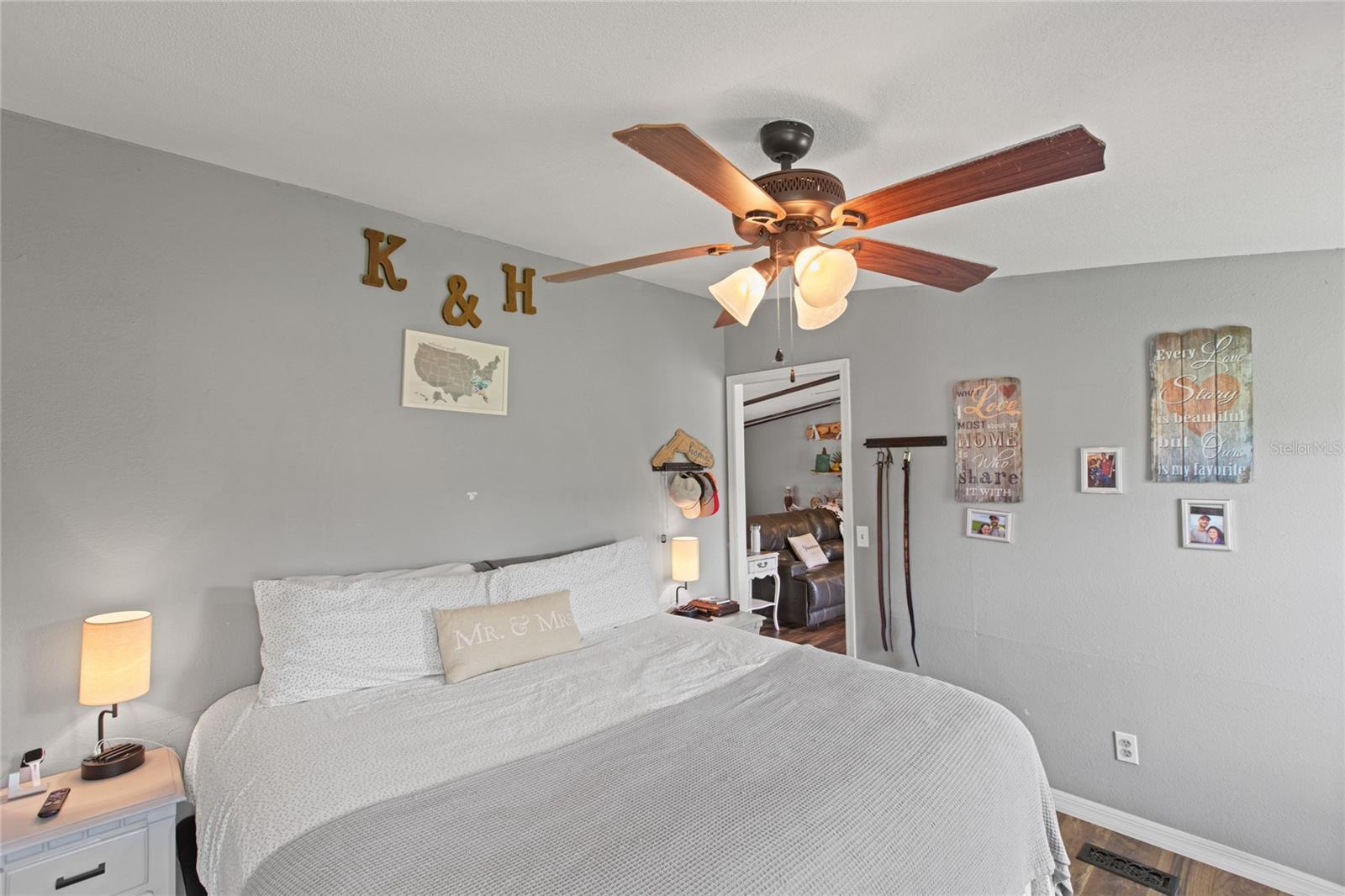 Image 11 of 44 For 1396 94th Street
