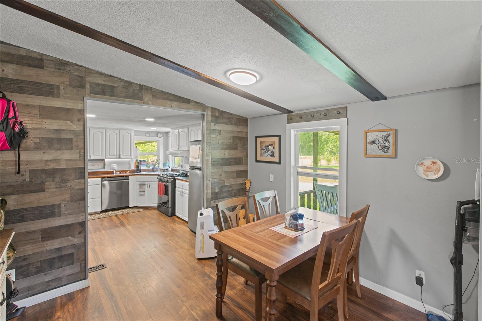 Image 19 of 44 For 1396 94th Street