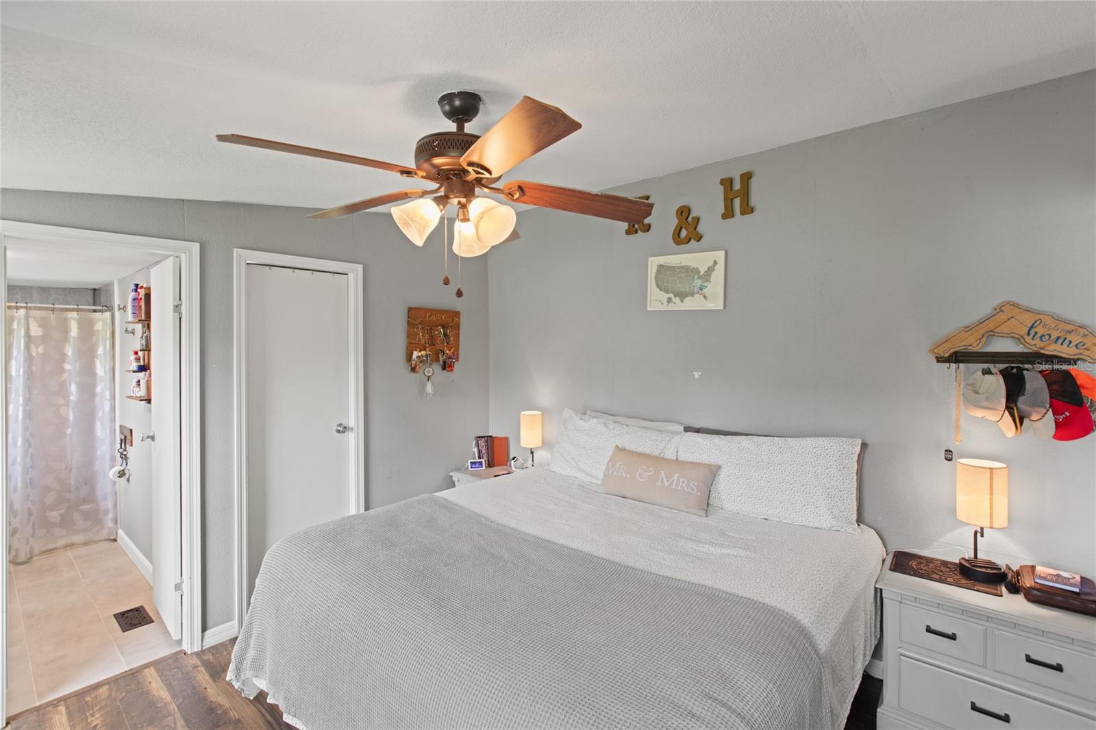 Image 8 of 44 For 1396 94th Street
