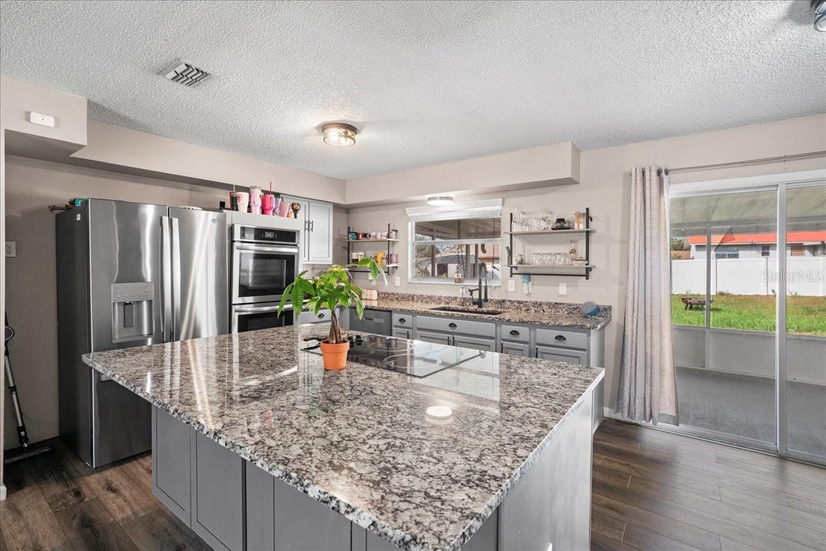 Image 9 of 31 For 24 Sapphire Way
