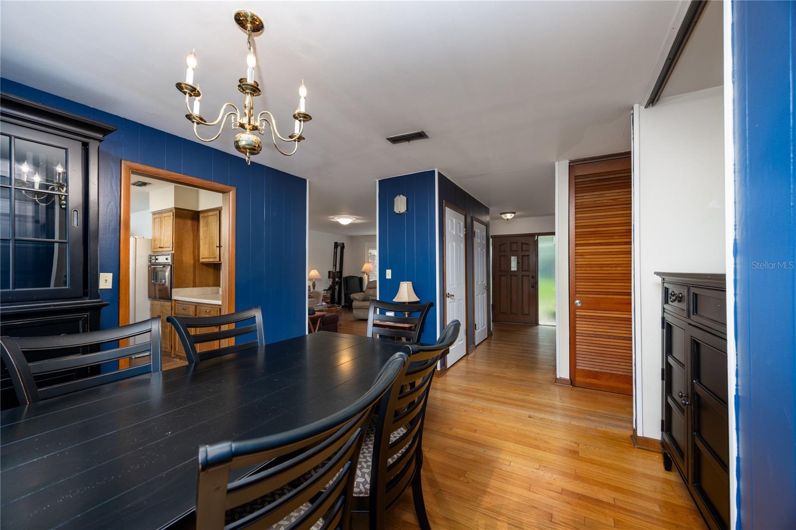 Image 11 of 51 For 18974 244th Street