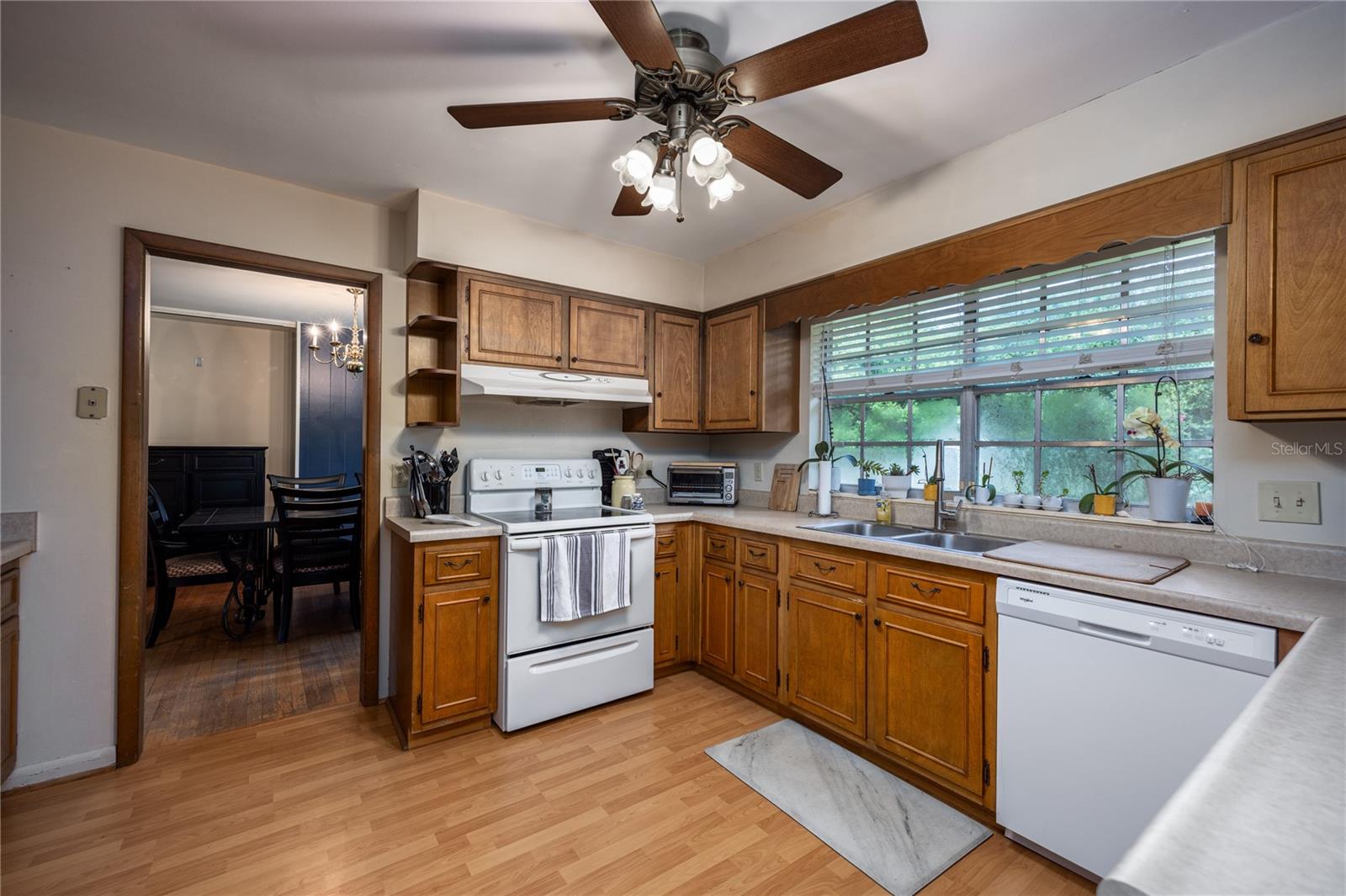 Image 13 of 51 For 18974 244th Street