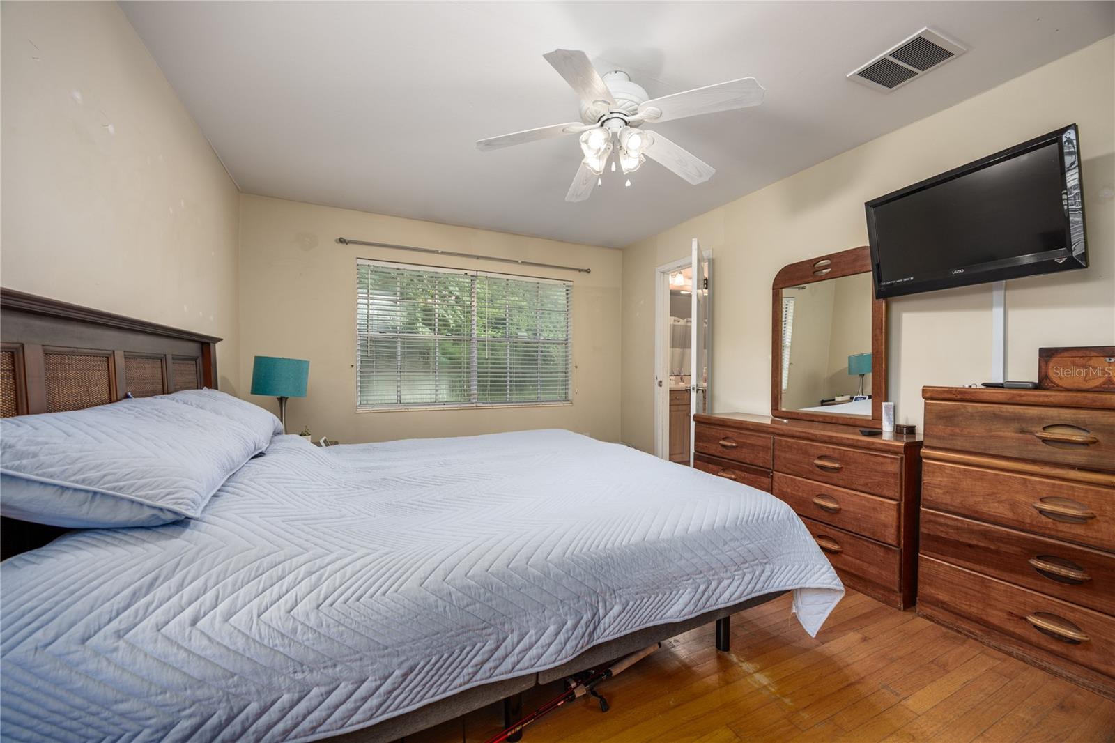 Image 24 of 51 For 18974 244th Street