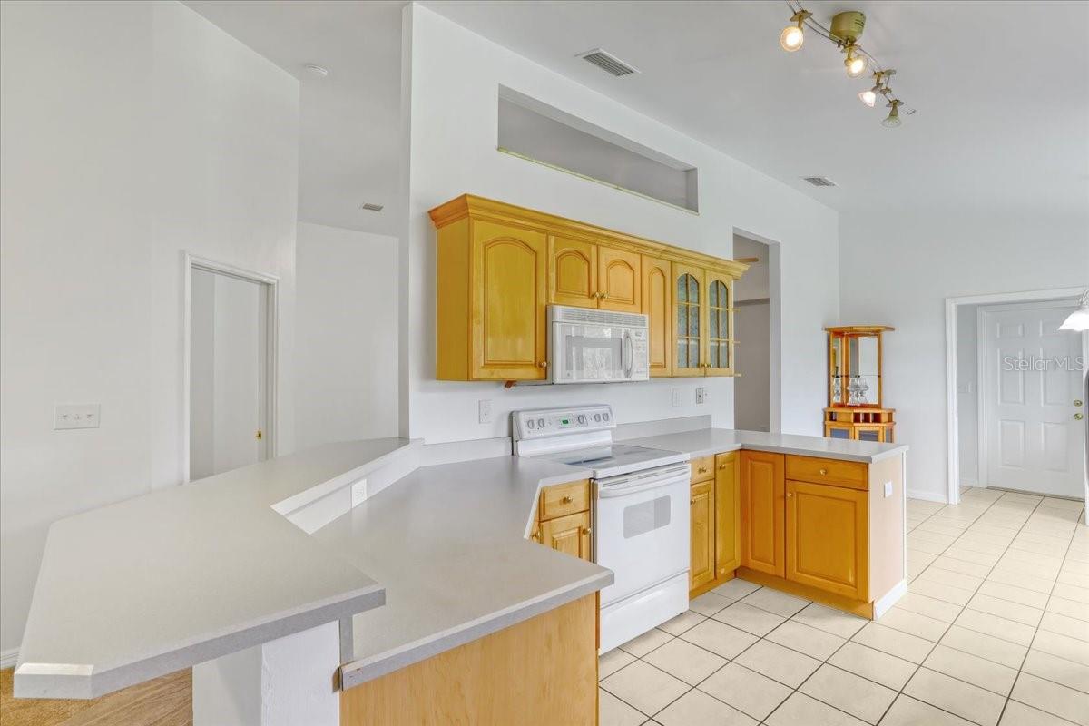 Image 18 of 36 For 18028 177th Avenue