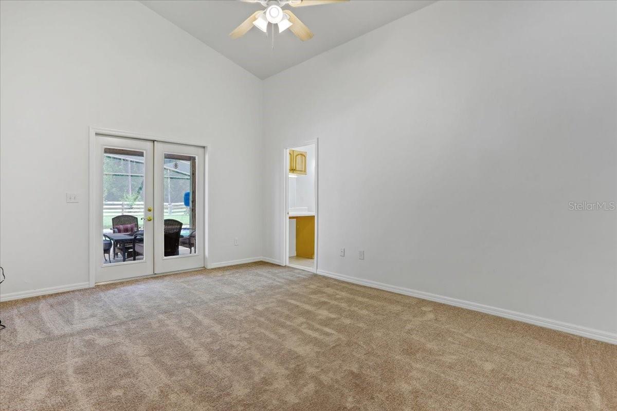 Image 6 of 36 For 18028 177th Avenue