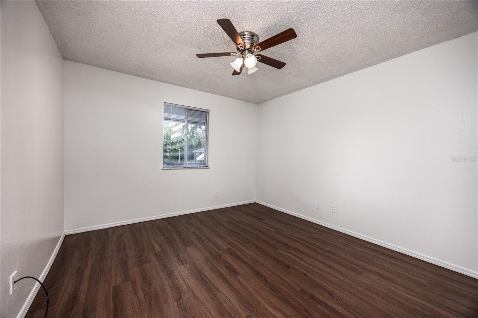 Image 14 of 21 For 6519 Newberry Road 210