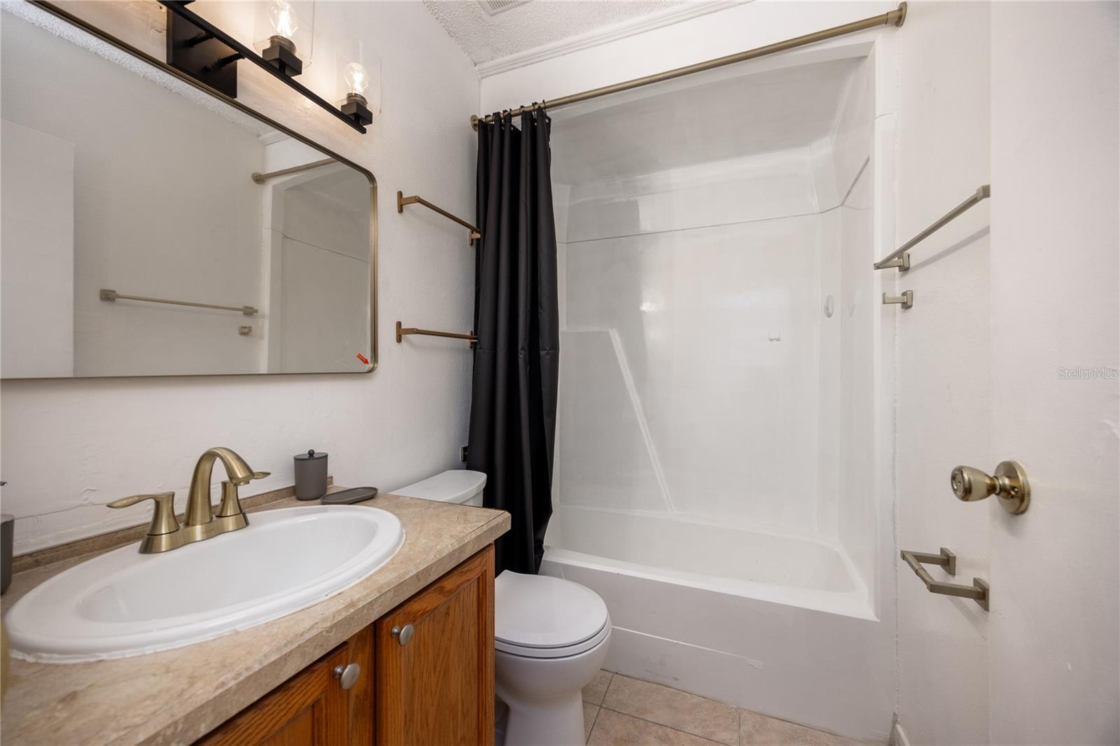 Image 16 of 21 For 6519 Newberry Road 210
