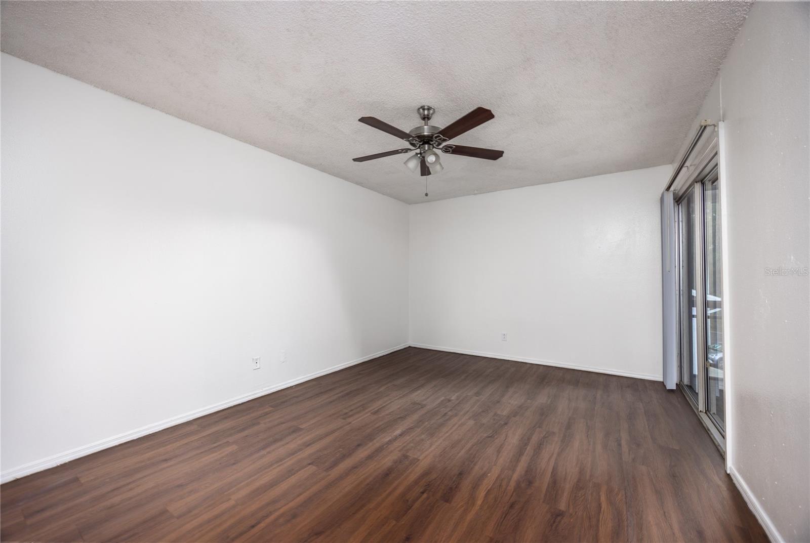 Image 18 of 21 For 6519 Newberry Road 210
