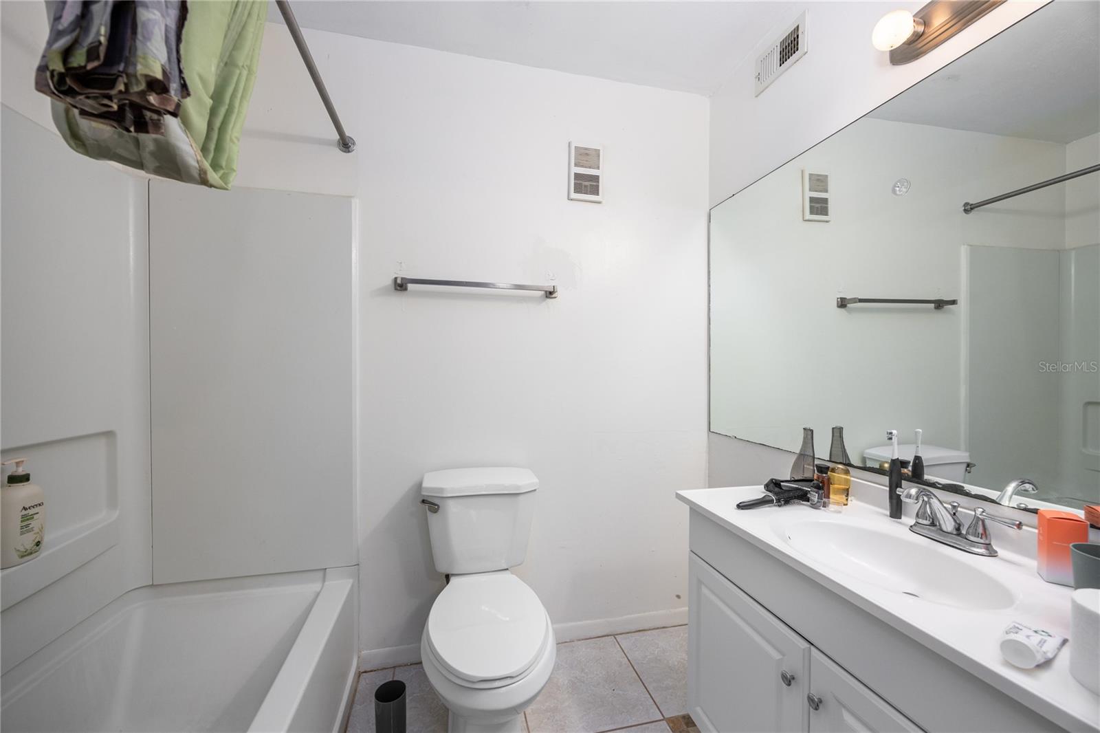 Image 17 of 26 For 3921 34th Street 106
