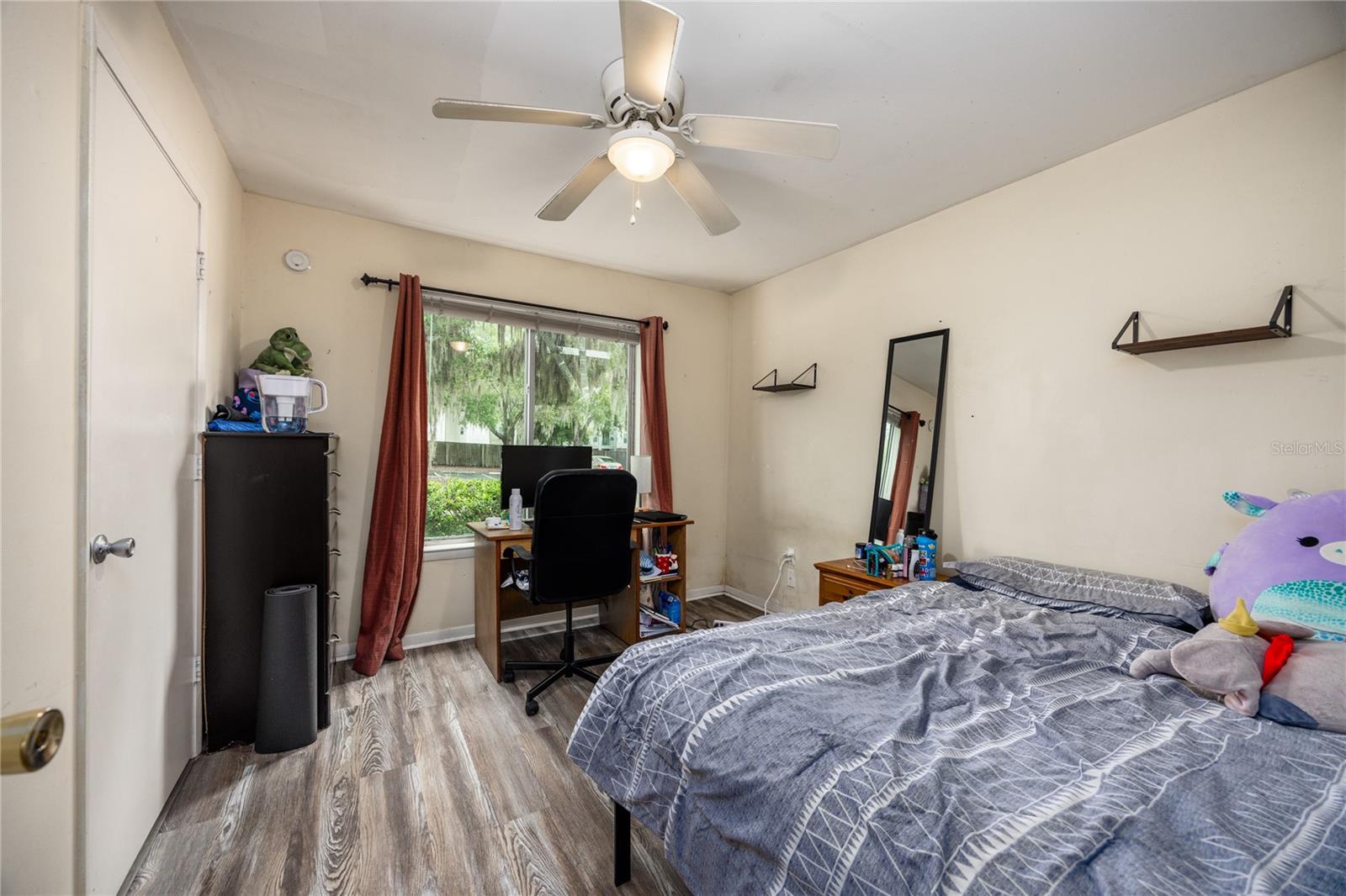 Image 18 of 26 For 3921 34th Street 106