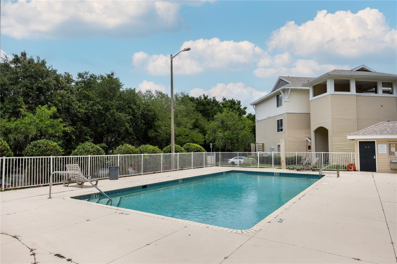 Image 24 of 26 For 3921 34th Street 106