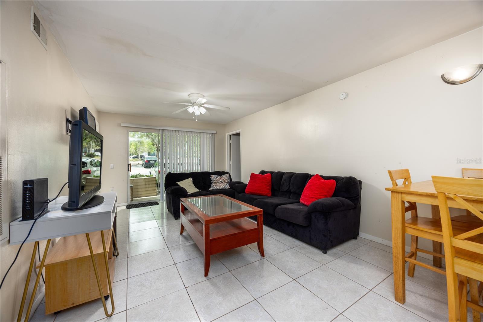 Image 7 of 26 For 3921 34th Street 106