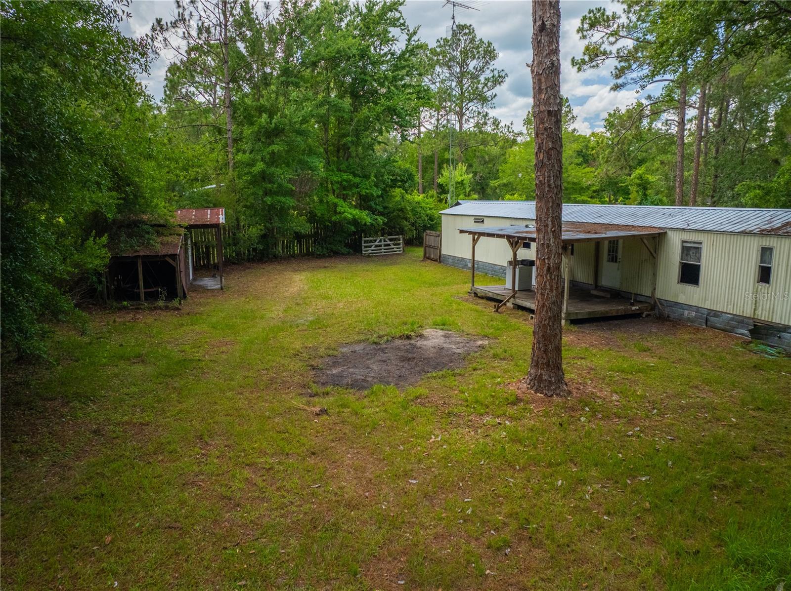 Image 14 of 26 For 20399 County Road 235 Road Sw