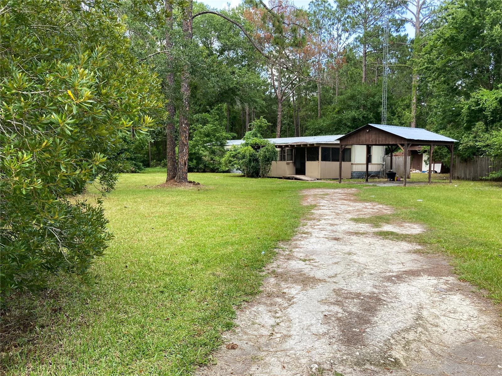 Image 4 of 26 For 20399 County Road 235 Road Sw