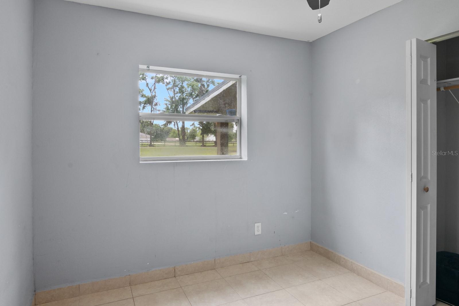 Image 18 of 31 For 18702 94th Avenue
