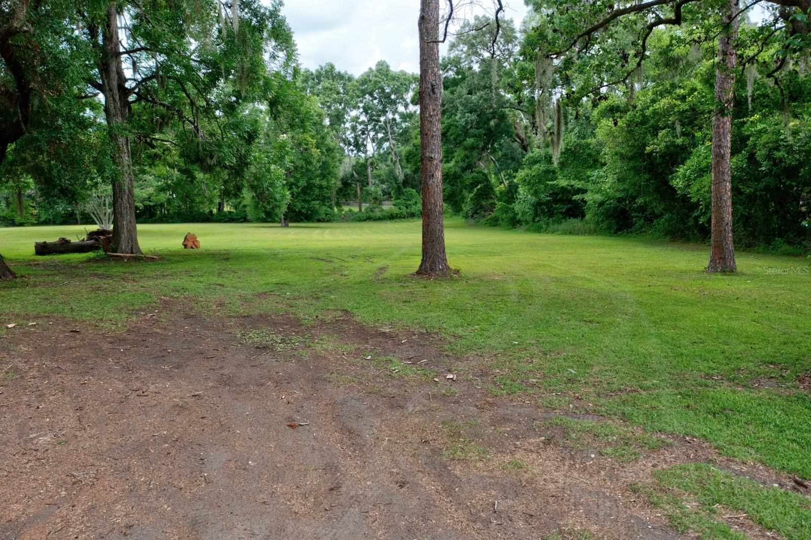 Image 26 of 31 For 18702 94th Avenue