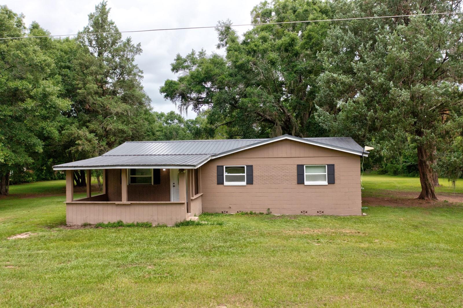Image 28 of 31 For 18702 94th Avenue