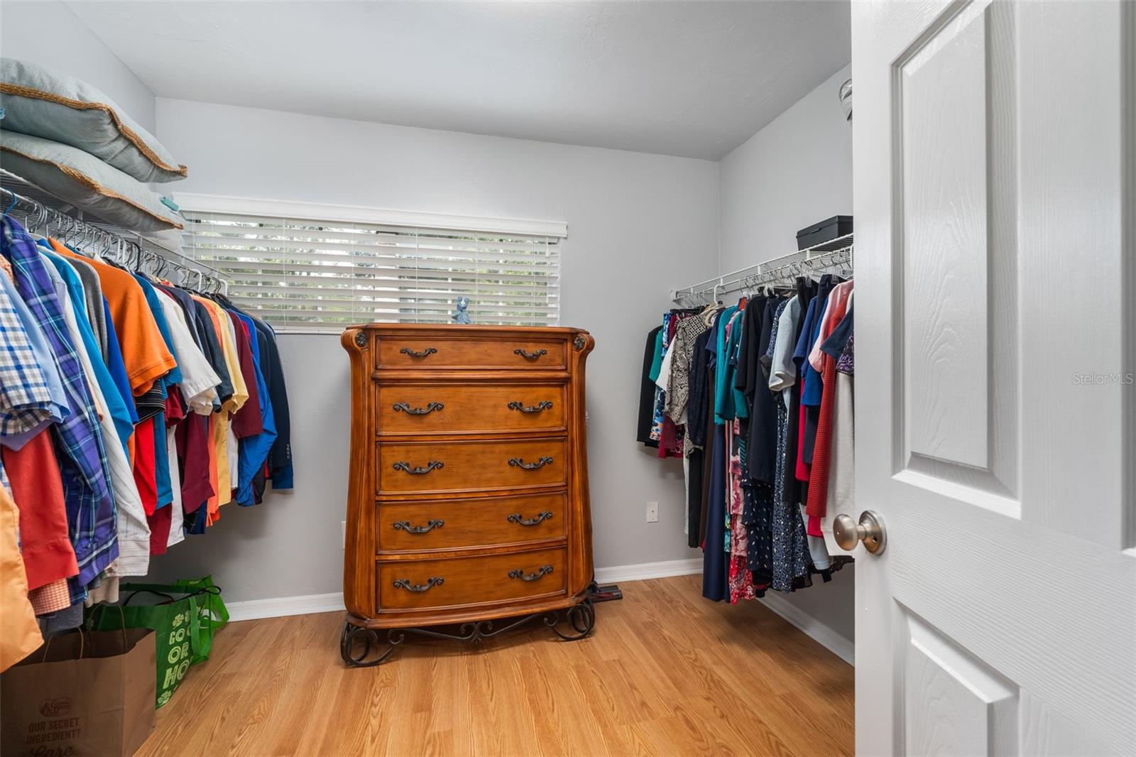 Image 4 of 33 For 4925 36th Drive