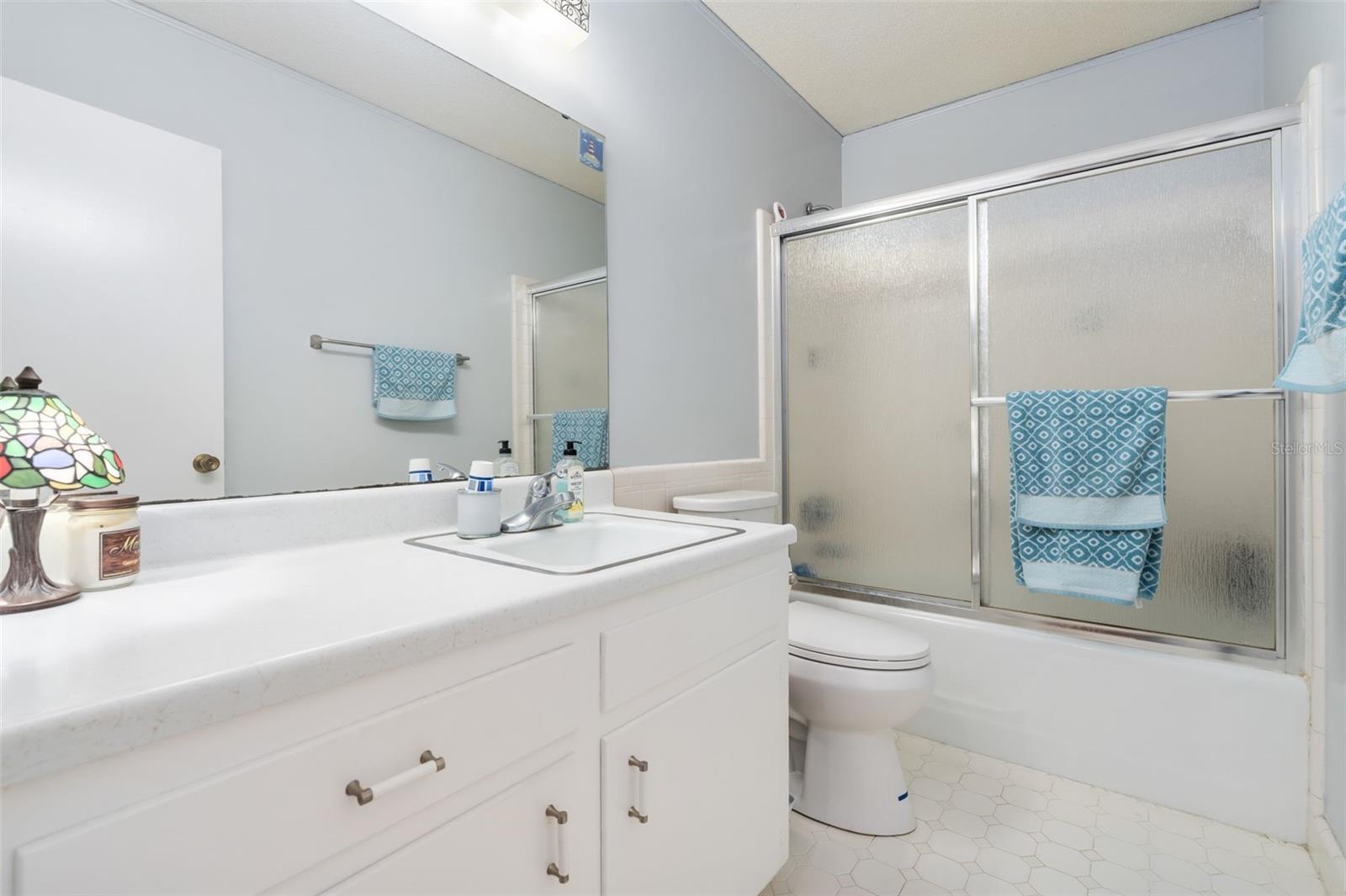 Image 6 of 33 For 4925 36th Drive