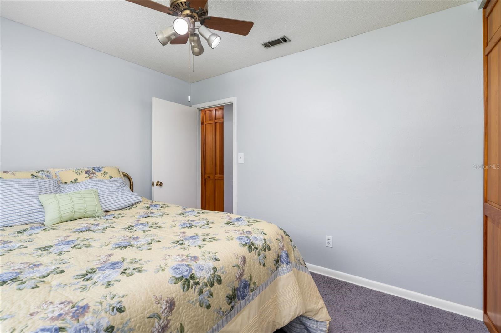 Image 8 of 33 For 4925 36th Drive