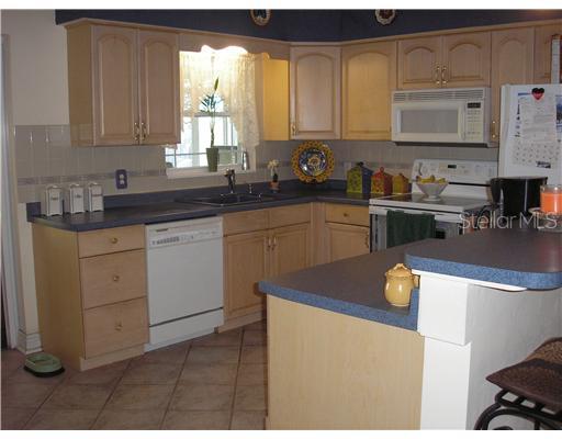 Image 2 of 2 For  Nw 67th Pl  