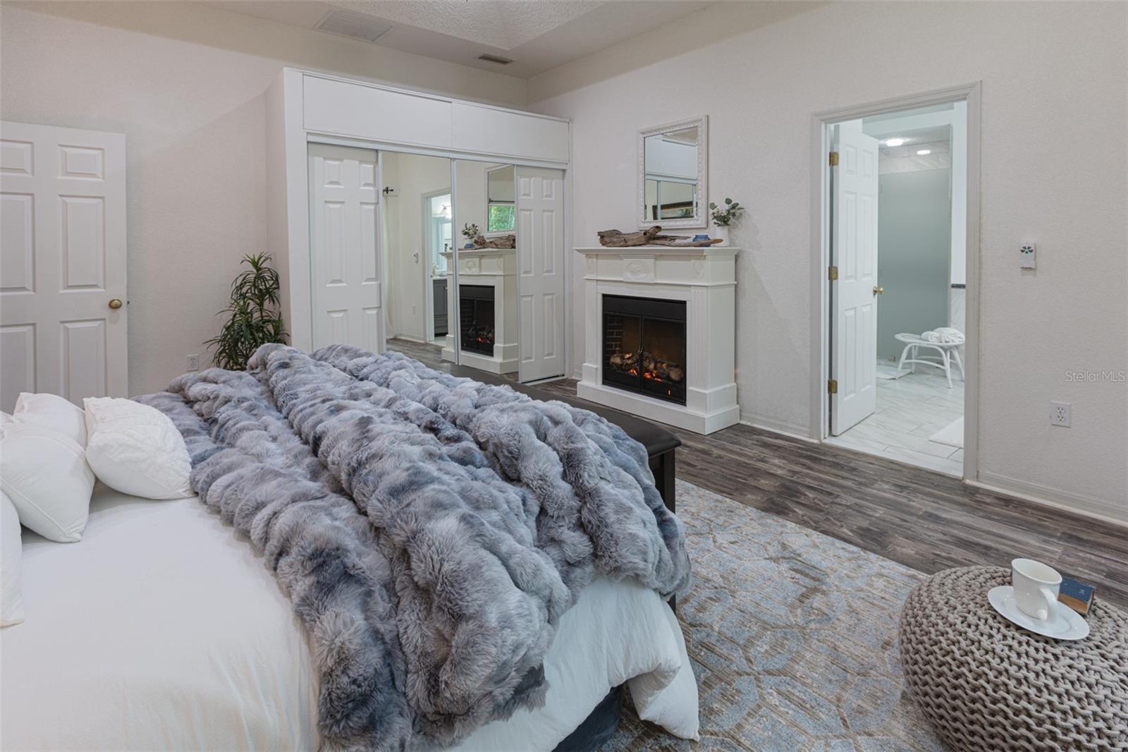 Image 18 of 43 For 2072 66th Drive