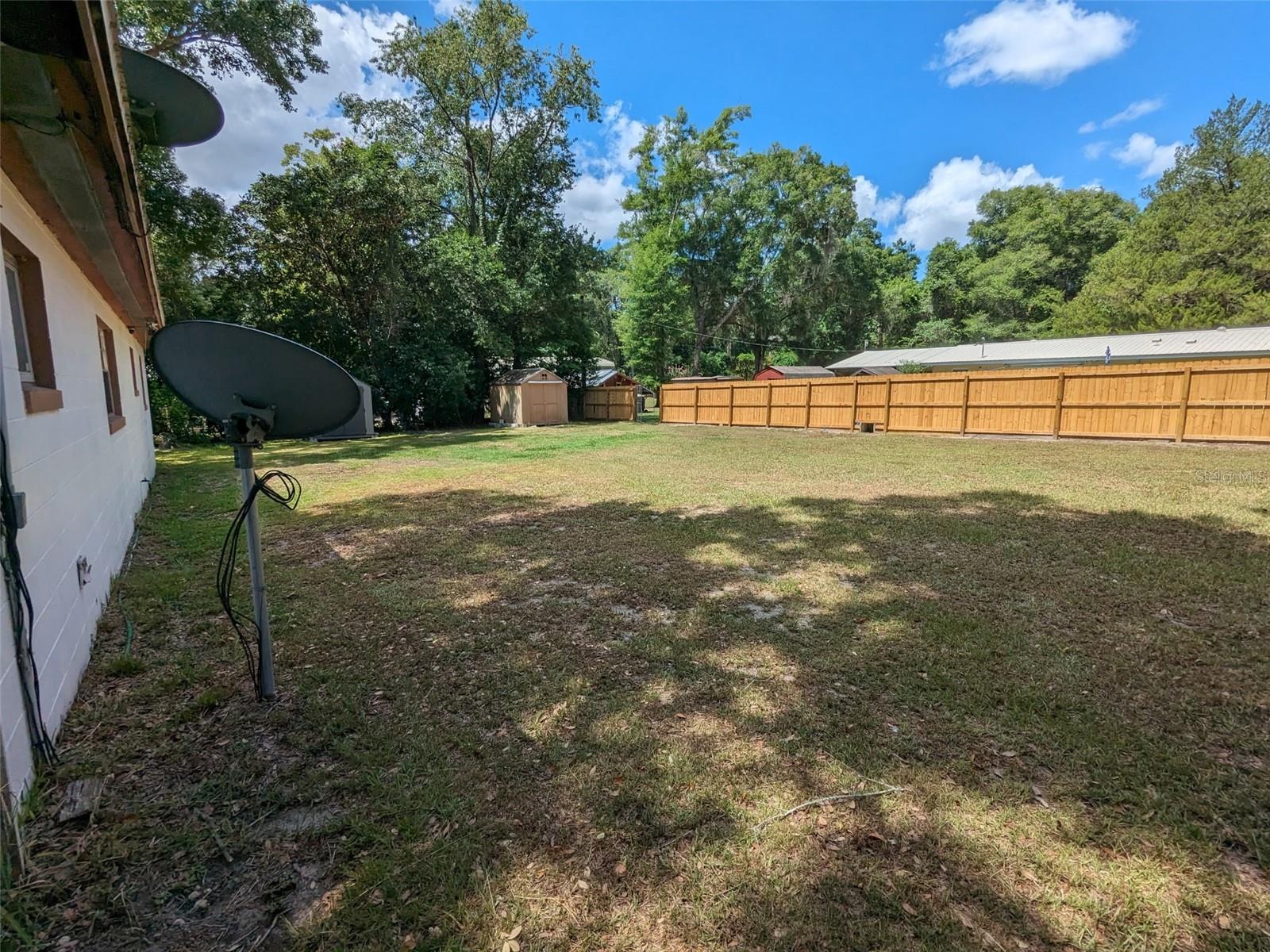 Image 14 of 18 For 14230 167th Street