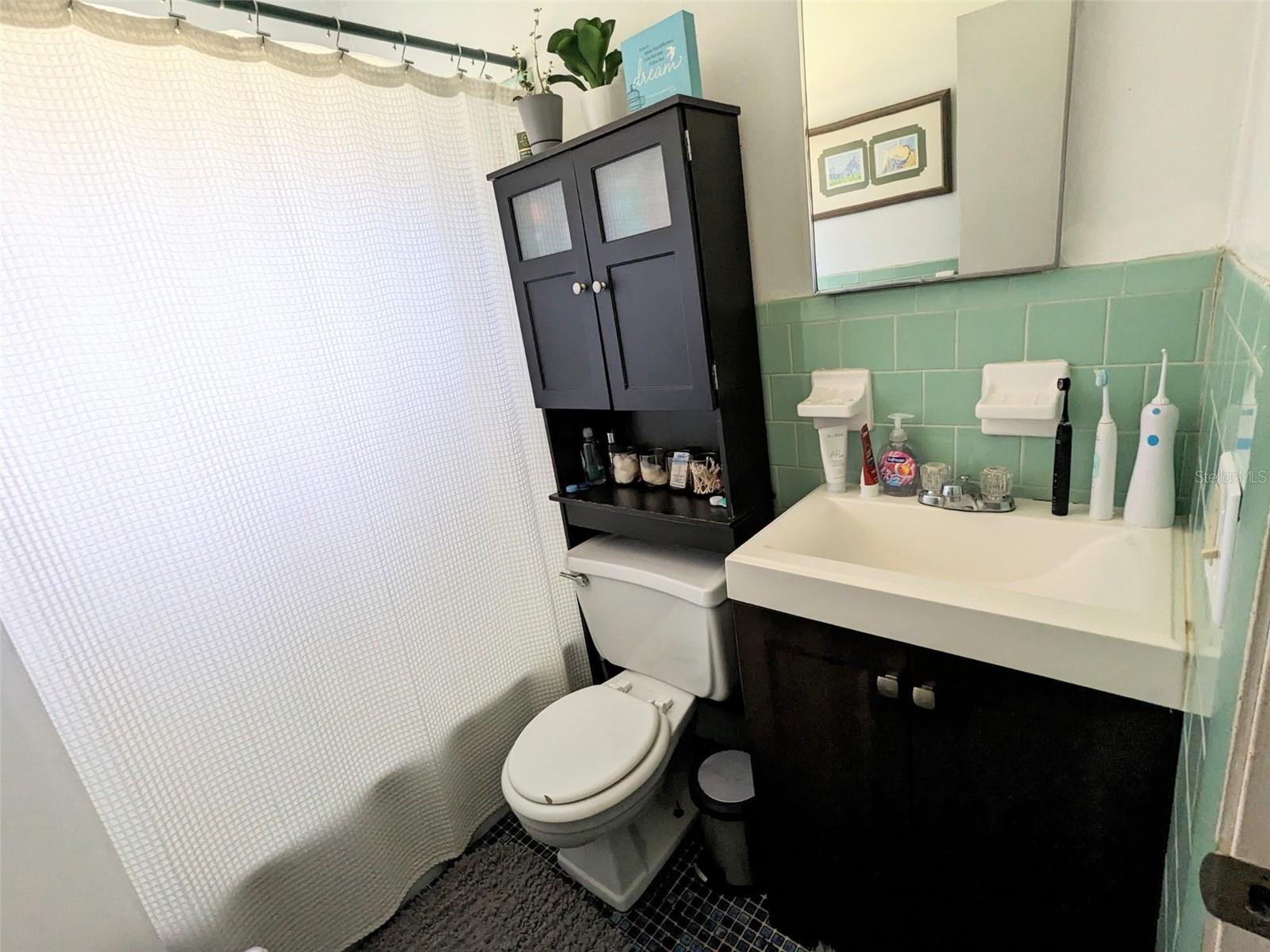 Image 7 of 18 For 14230 167th Street