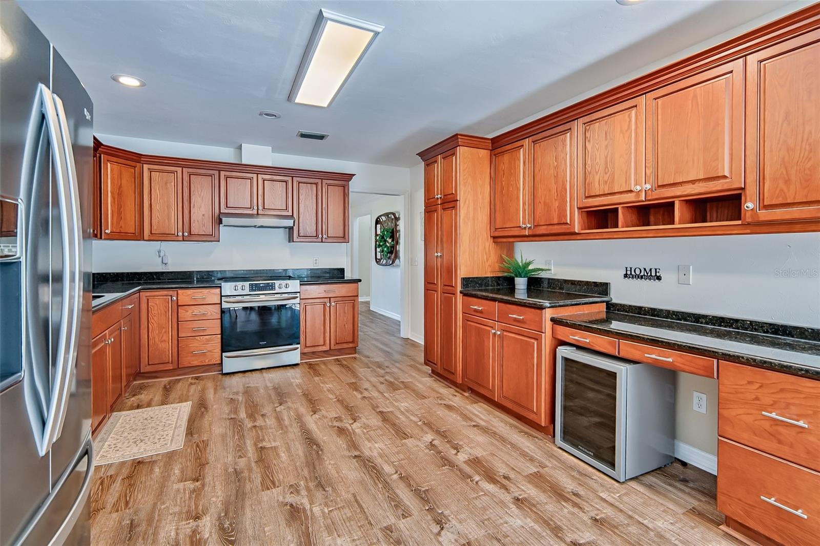 Image 20 of 72 For 24203 94th Avenue