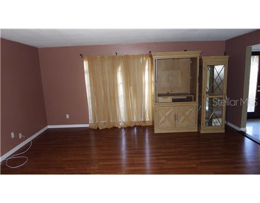 Image 3 of 72 For 24203 94th Avenue