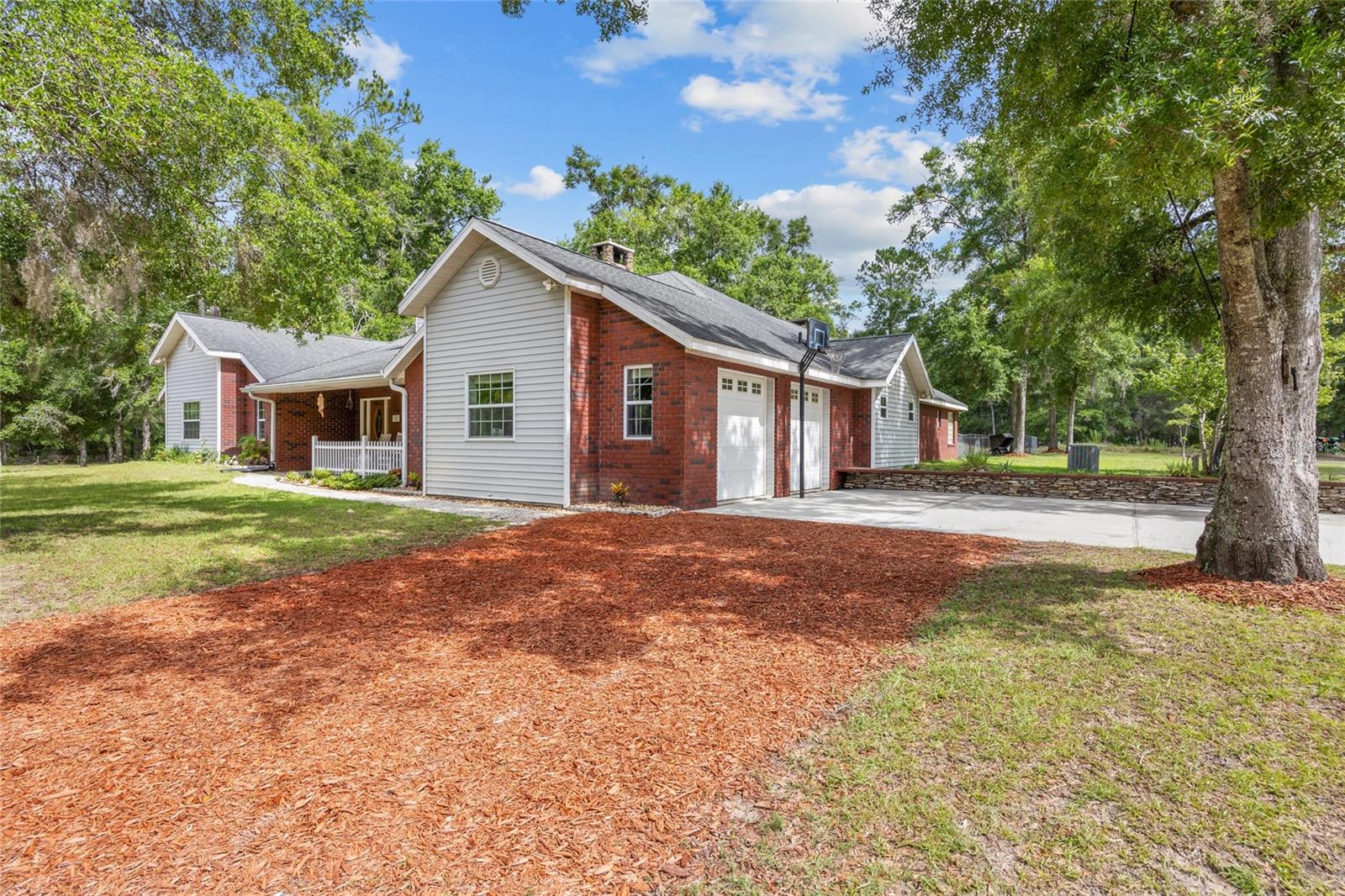 Image 9 of 56 For 1827 Shiloh Street