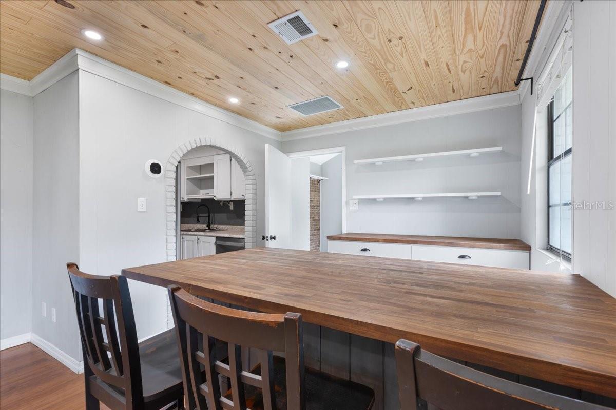 Image 10 of 45 For 6170 70th Street