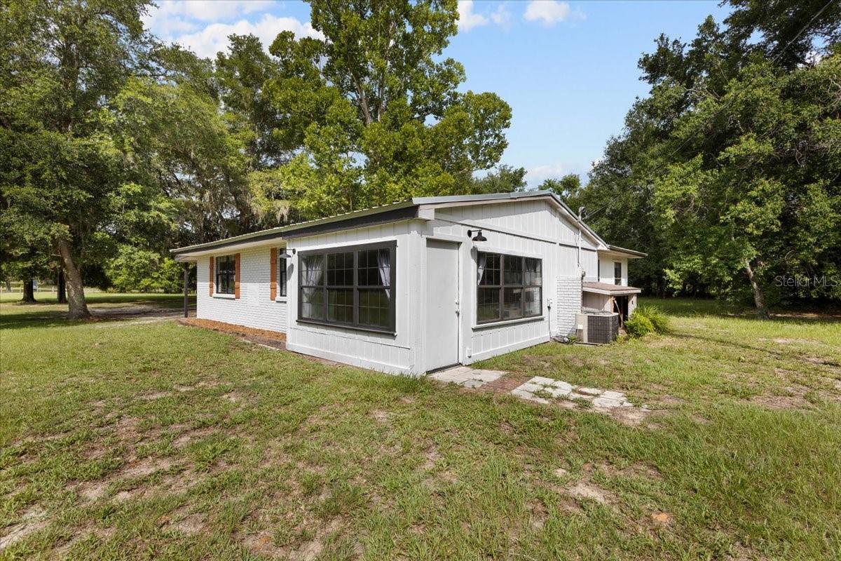 Image 33 of 45 For 6170 70th Street