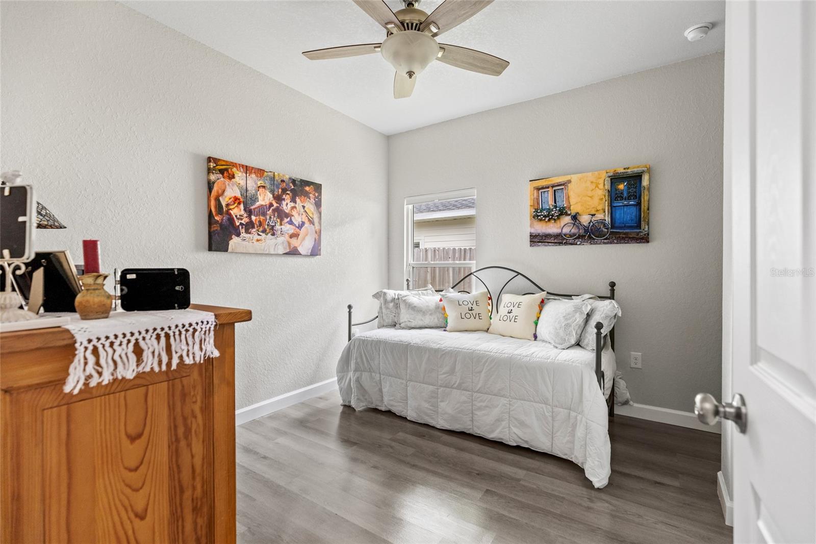 Image 23 of 29 For 14214 154th Place