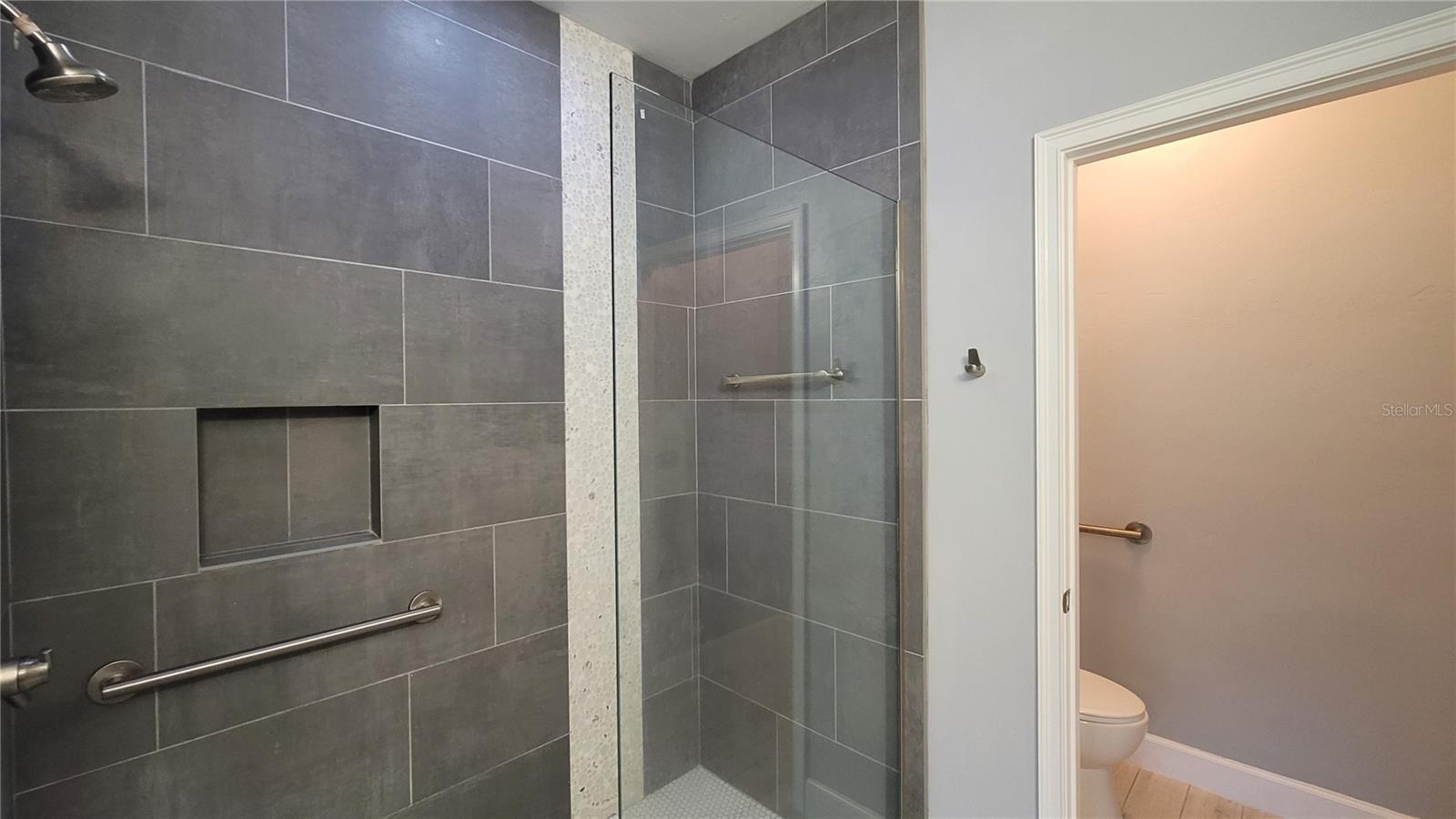 Image 24 of 48 For 1088 126th Way