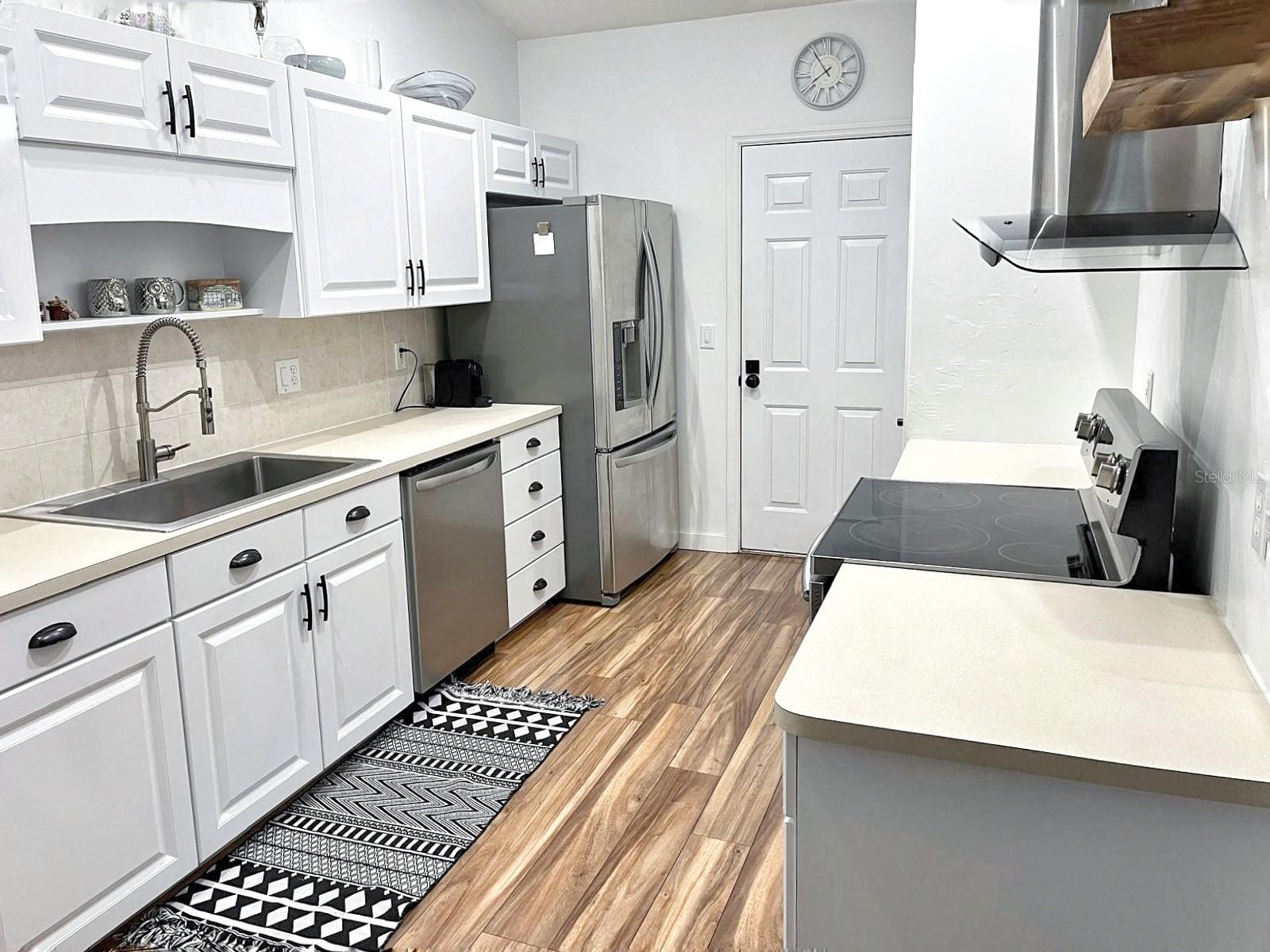 Image 11 of 29 For 510 96th Way