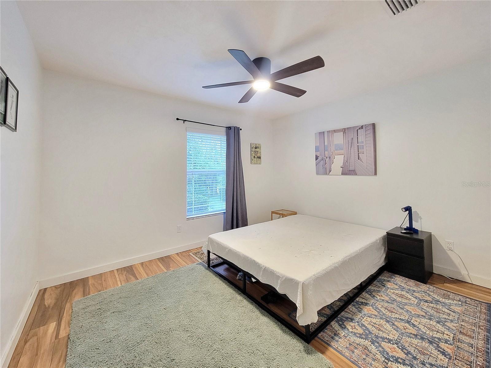 Image 21 of 29 For 510 96th Way