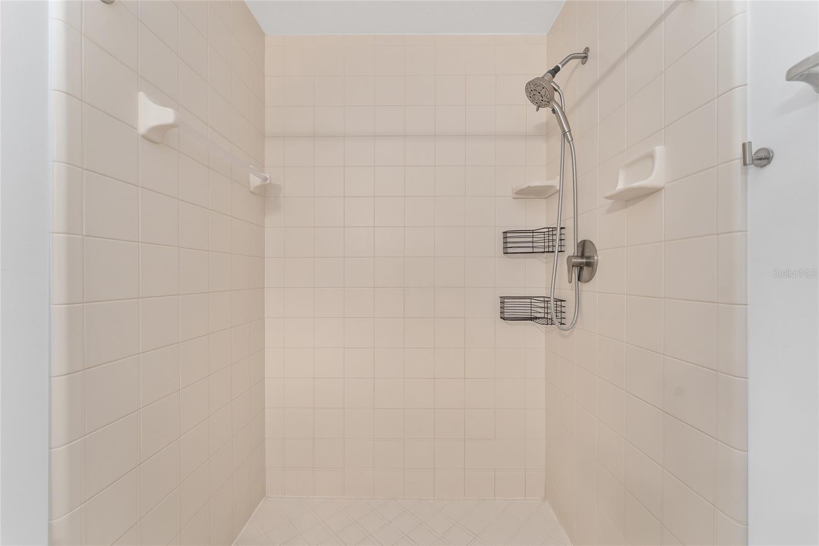 Image 32 of 66 For 510 96th Way