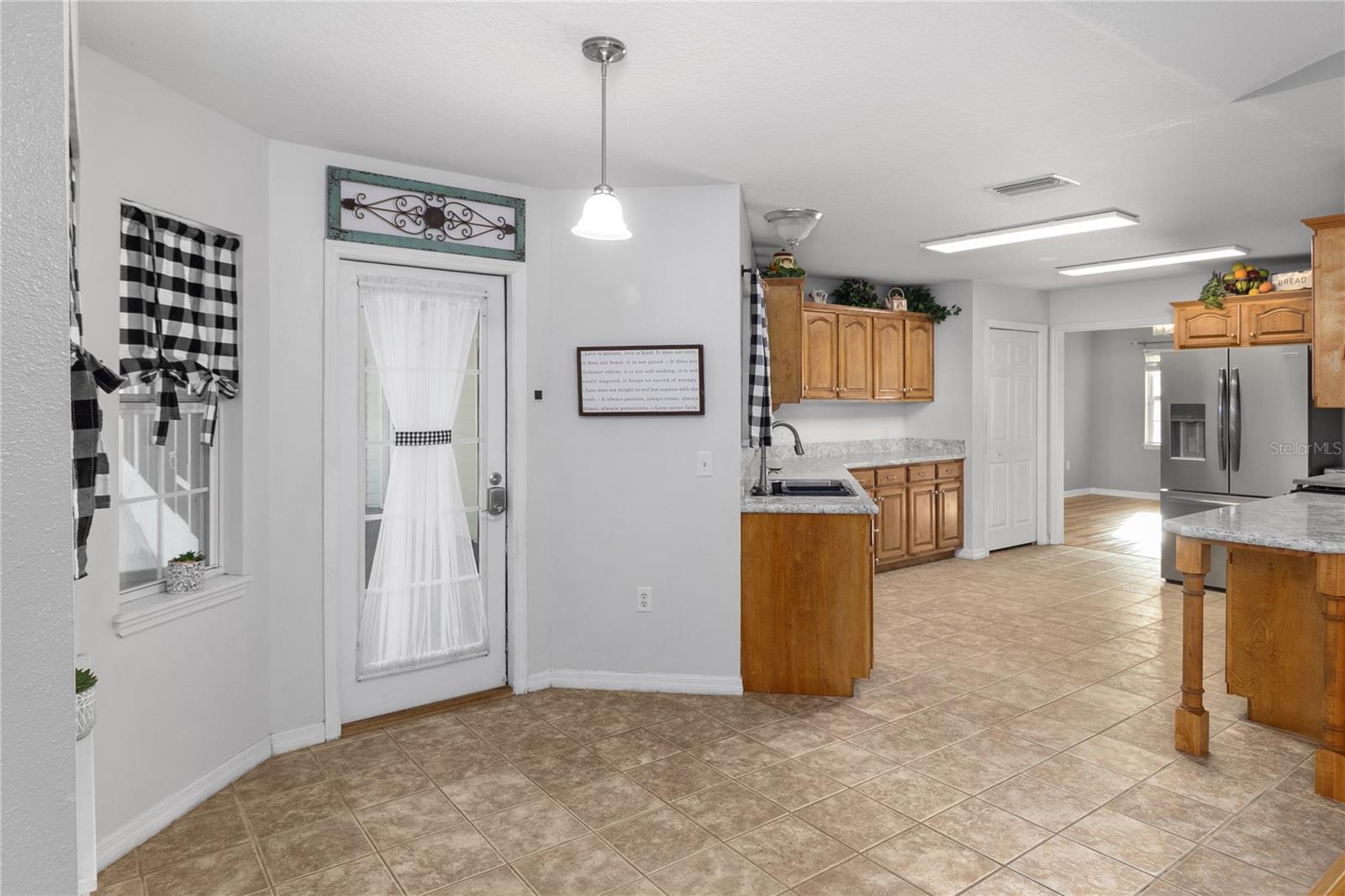 Image 16 of 56 For 1015 Northwood Drive