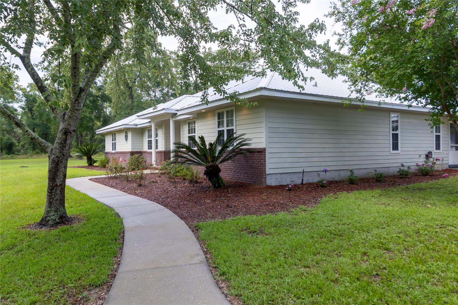 Image 3 of 56 For 1015 Northwood Drive