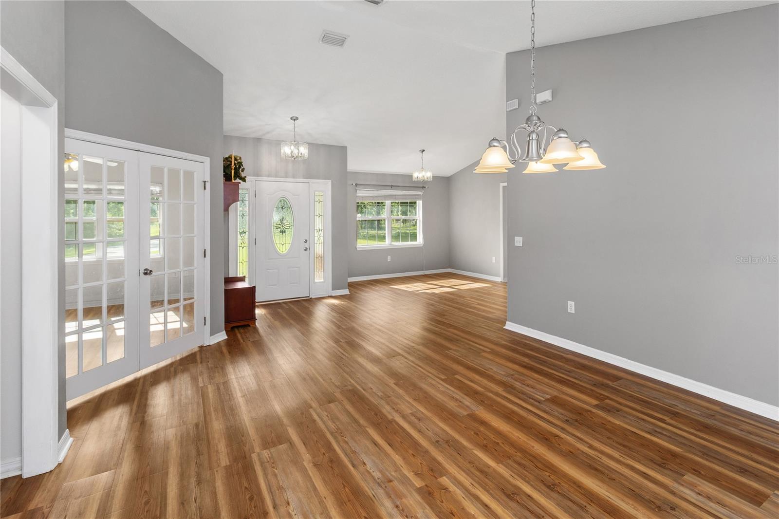 Image 9 of 56 For 1015 Northwood Drive