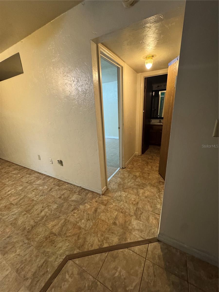Image 7 of 15 For 1515 29th Road E3